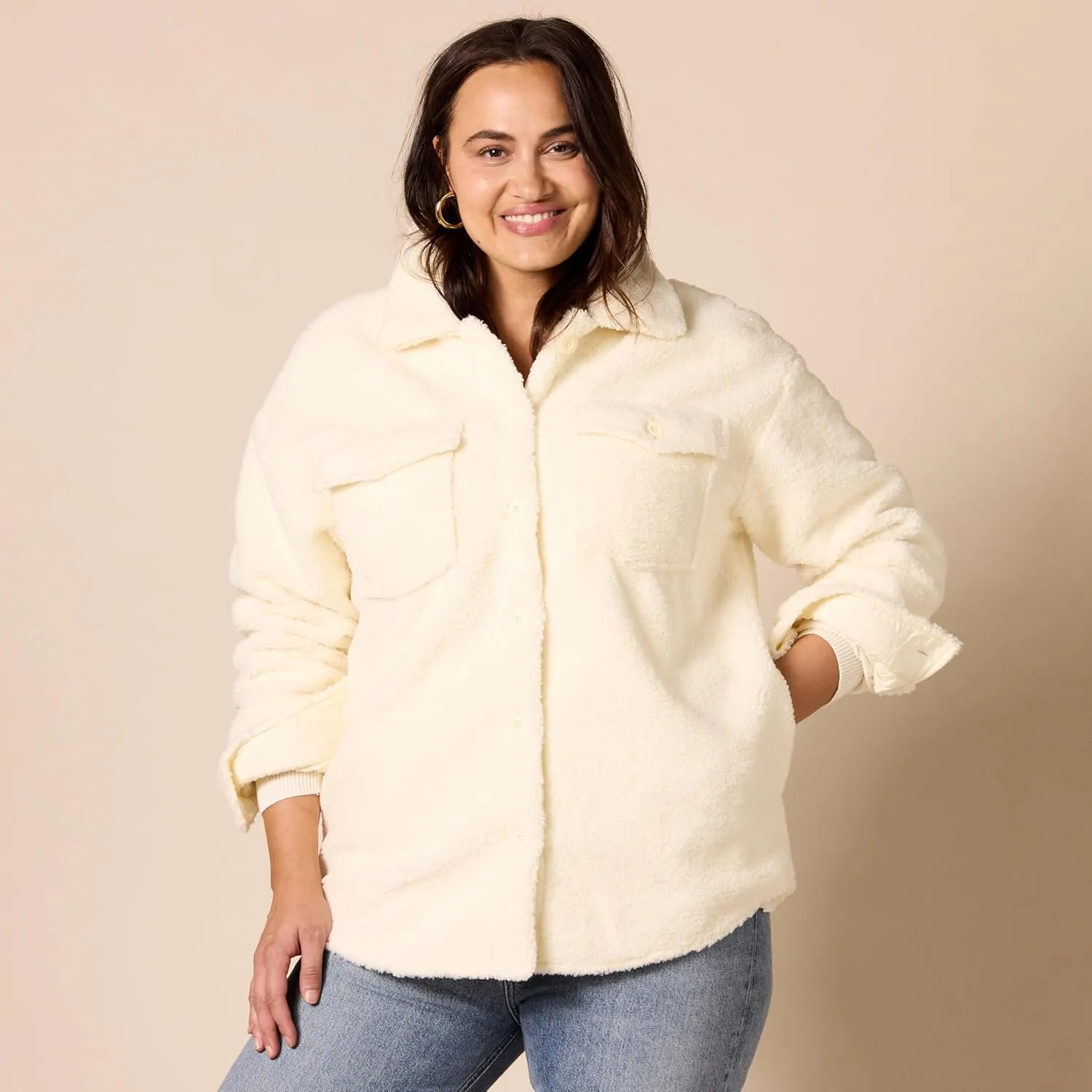 Amazon Essentials Women's Oversized Teddy Sherpa Shirt Jacket (Previously Goodthreads)